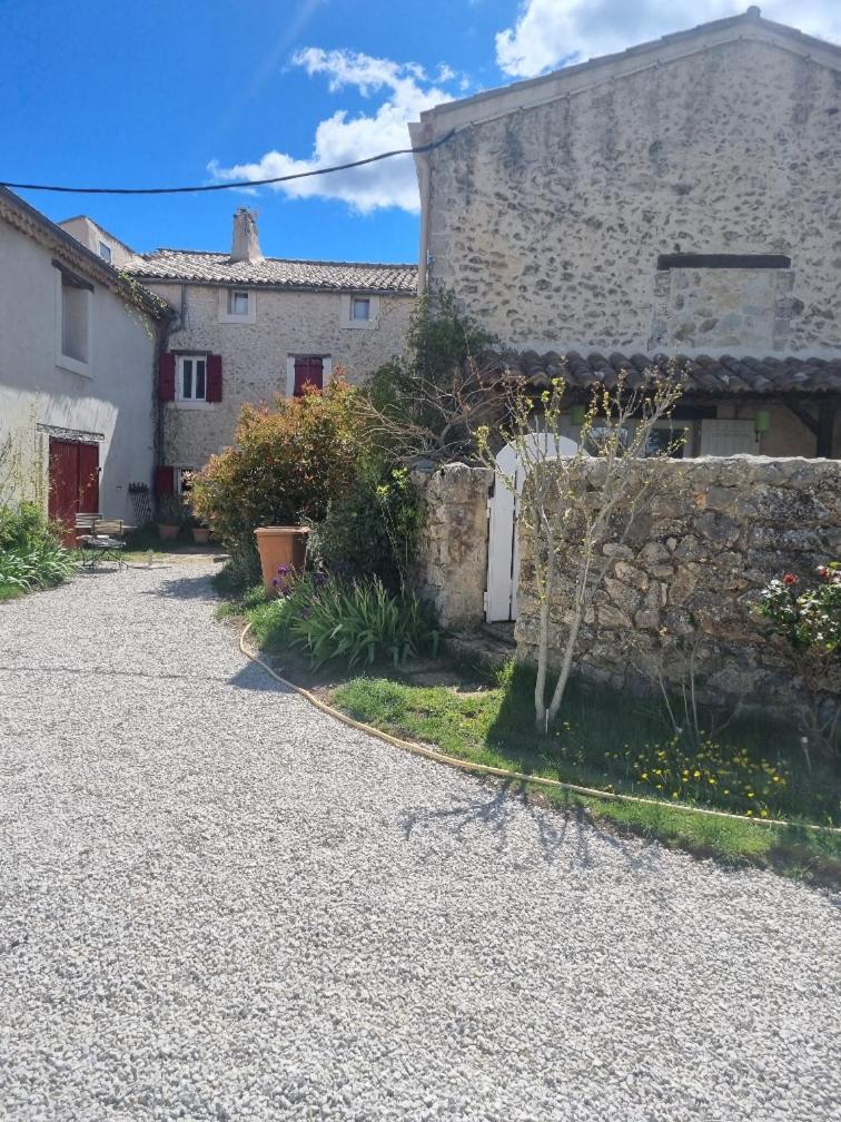 Entre Ventoux Et Luberon Chambre D'Hote Sault-de-Vaucluse Exterior photo